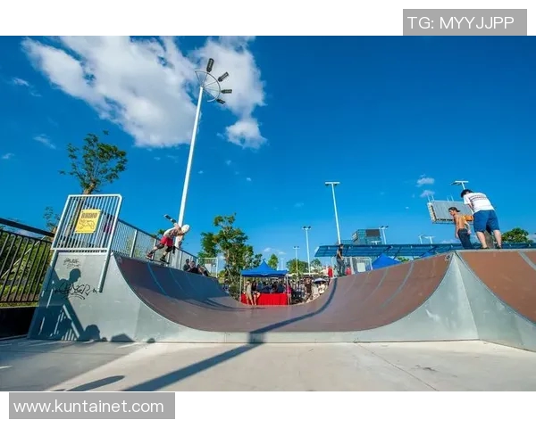 滑板纪实：见证重庆滑板队从零到一的奋斗与成长之路